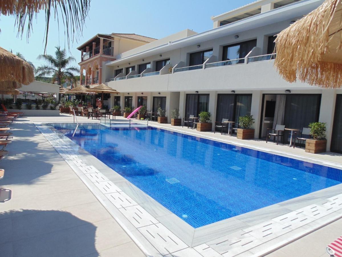 Plános Paradise Bar Apartments מראה חיצוני תמונה