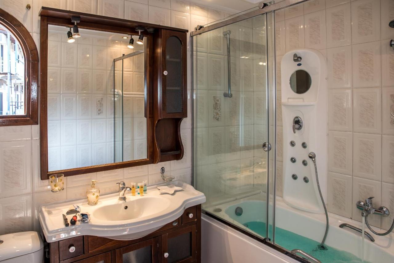 Plános Paradise Bar Apartments מראה חיצוני תמונה