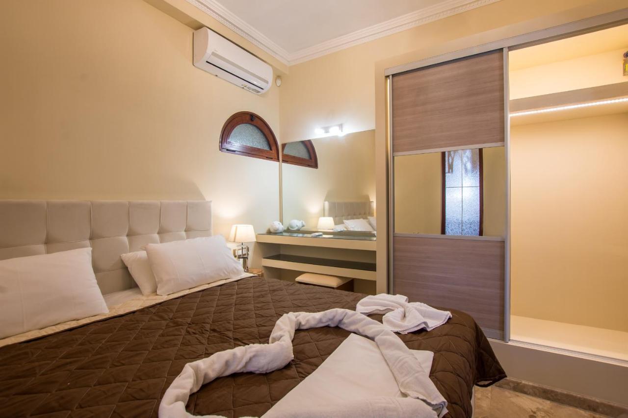 Plános Paradise Bar Apartments מראה חיצוני תמונה